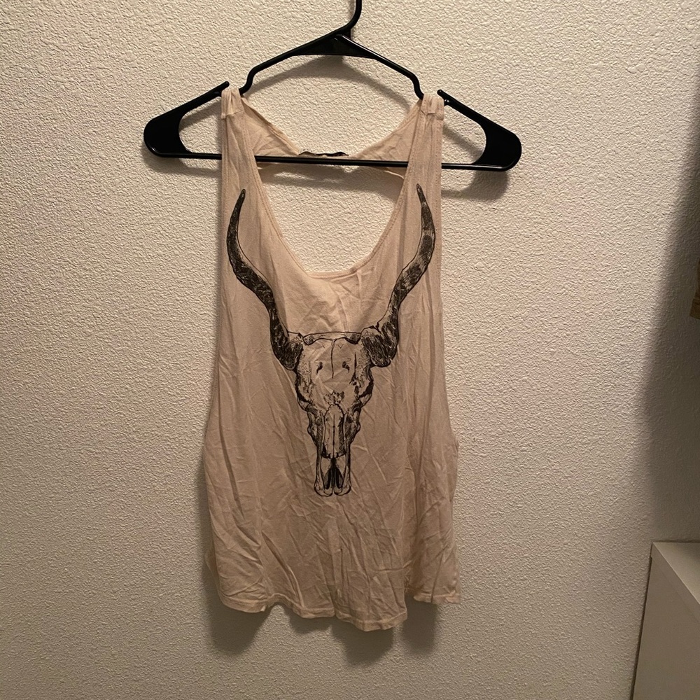 Cow skull tank